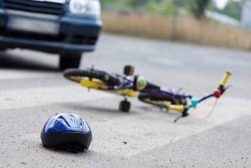 Avoiding a Rear-End Collision While Bicycling