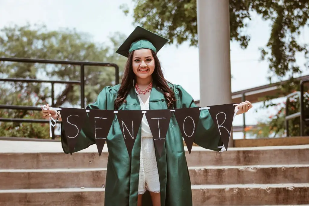 Tim Bussey Selects Seven Finalists for 2019 Scholarship