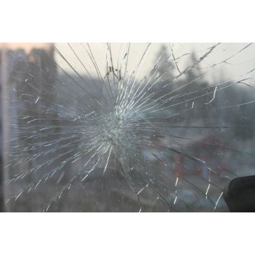 How Long Can You Drive with a Broken Windshield in Colorado?